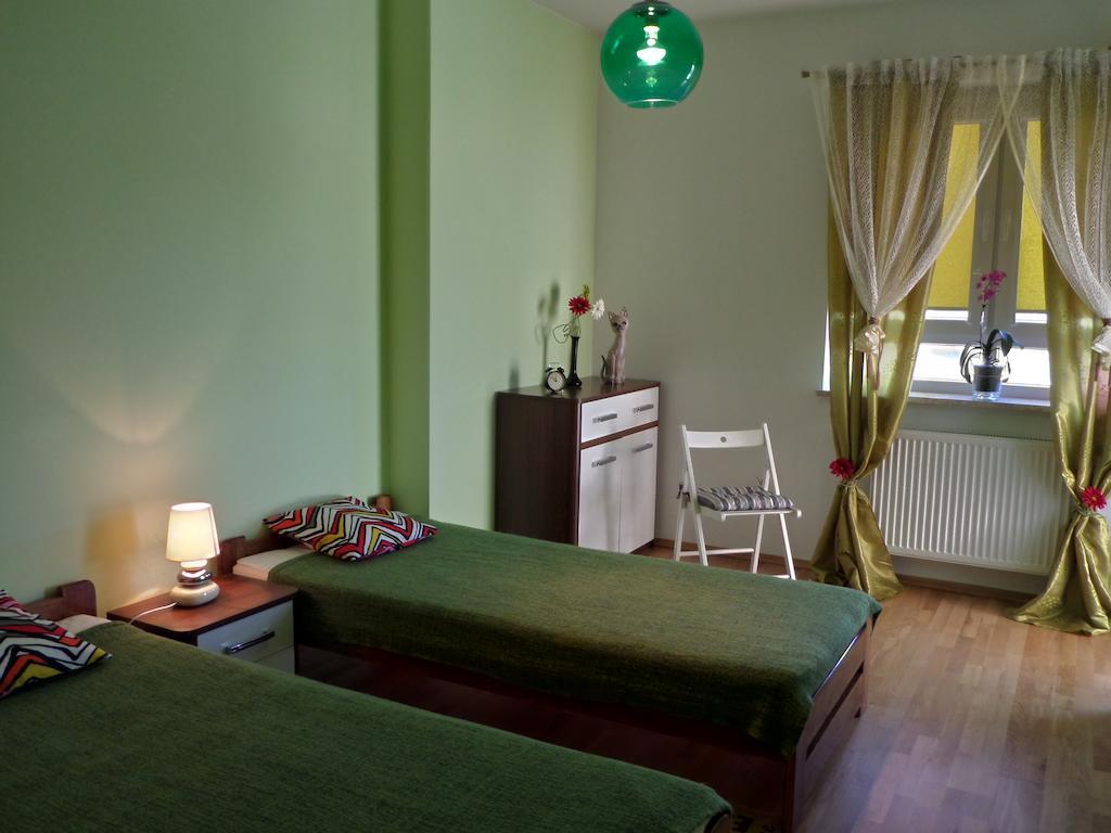Apartamenty Silver Premium Warsaw Room photo